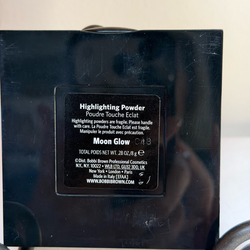 NEW Bobbie Brown MOON Glow Highlighter - Picture 3 of 3